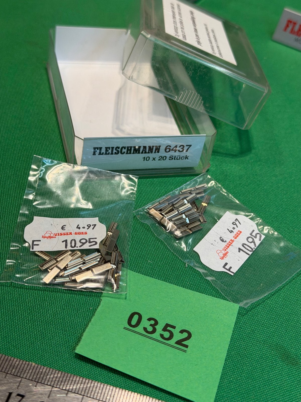 352- Fleischmann 6437 Verbinders voor Rails (2 x20 stuks), Rails, Ophalen of Verzenden, Zo goed als nieuw, Fleischmann