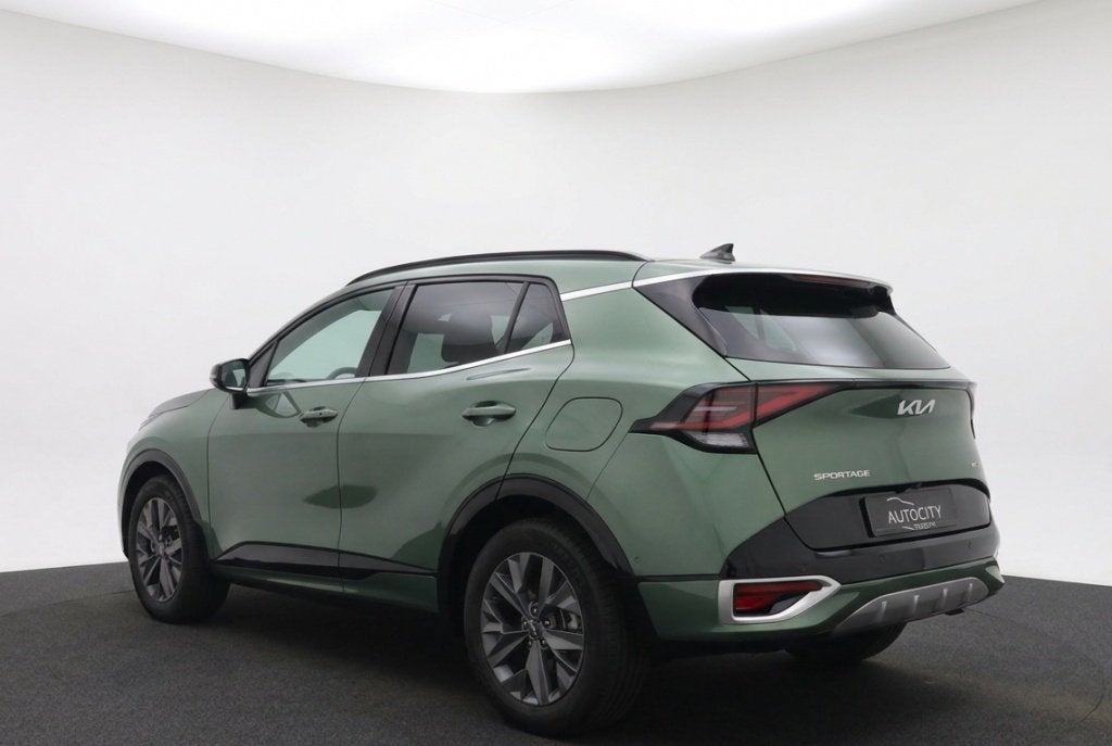 Kia Sportage 1.6 T-GDi Hybrid 230PK GT-Plusline l PANO l 360, Auto's, Gebruikt, 4 cilinders, Leder, Bedrijf