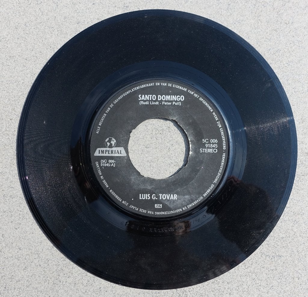 Luis G. Tovar - Santa Domingo ( 7'' vinyl single ), Gebruikt, 7 inch, Ophalen of Verzenden, Beschermende buitenhoes