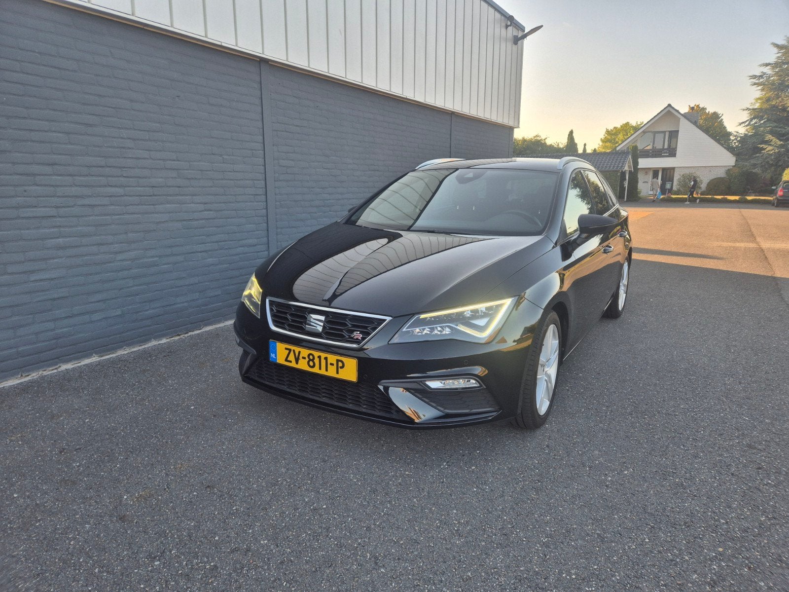 Seat Leon 1.5 TSI 150PK 2019 Zwart, Auto's, Seat, 1498 cc, Zwart, 4 cilinders, 1194 kg