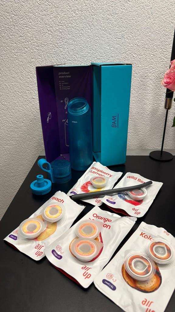 Air Up blauw fles met 7 nieuw pods, Sport en Fitness, Ophalen, Zo goed als nieuw