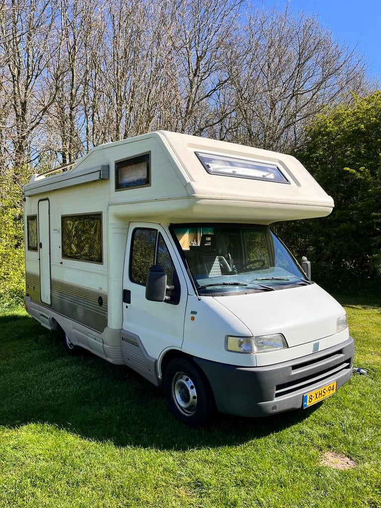 Fiat Ducato Camper 2.5D  6 pers stapelbed, Caravans en Kamperen, Campers, Ringverwarming, Fiat, Treinzit, Particulier