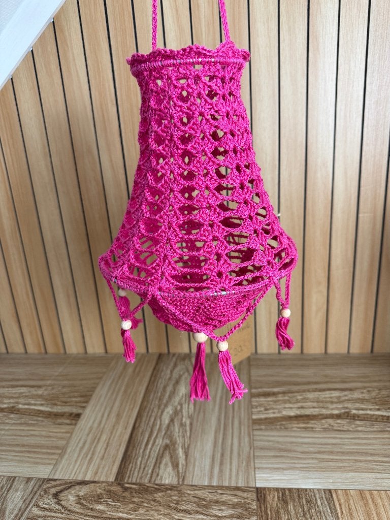 Roze fuchsia gehaakte kroonluchter Ibiza stijl, Huis en Inrichting, Ophalen of Verzenden, Nieuw