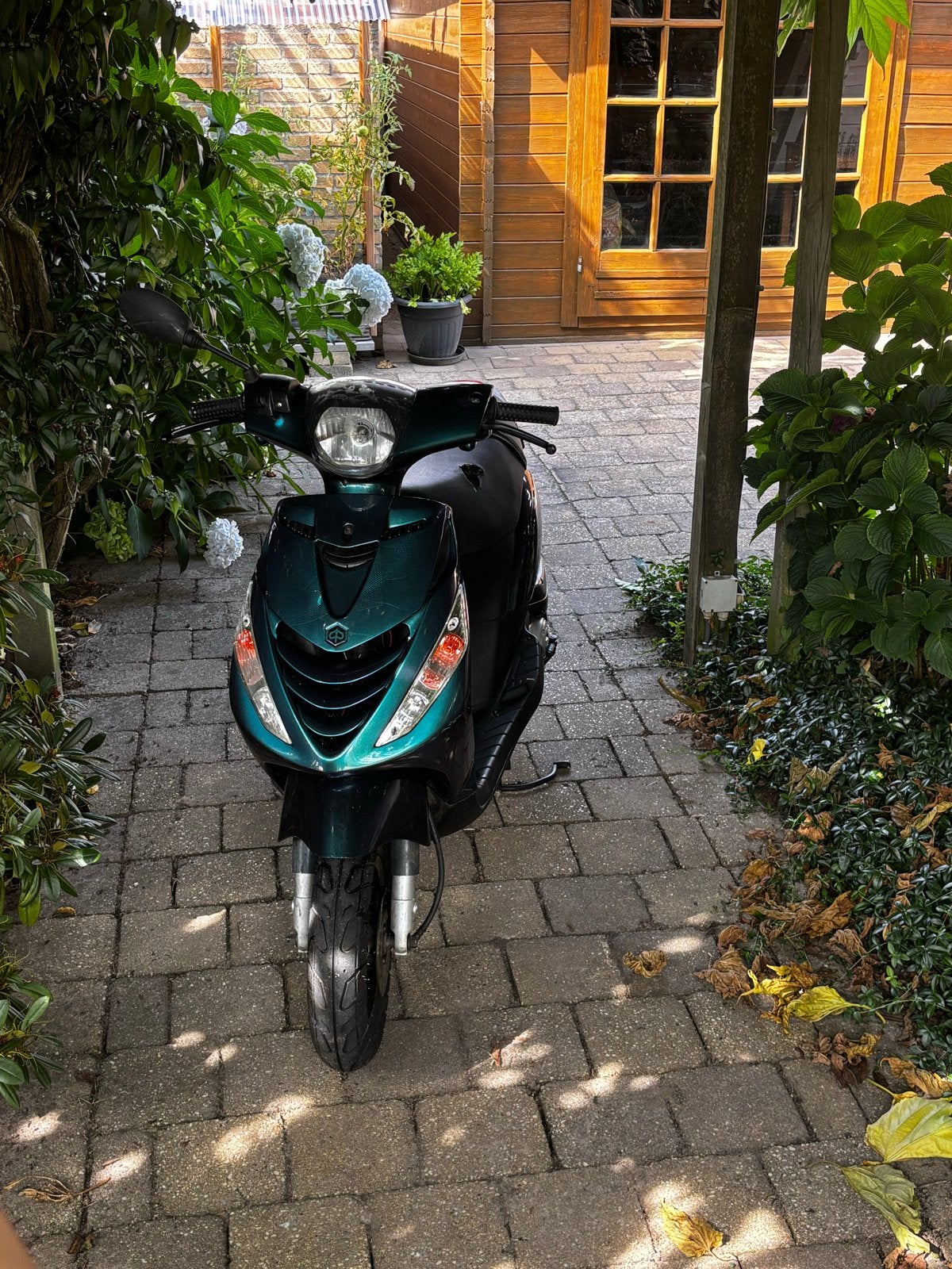 Nette Piaggio Zip 4T uit 2016 - Rijdt perfect!, Fietsen en Brommers, Ophalen, Zip, 49 cc, Zo goed als nieuw