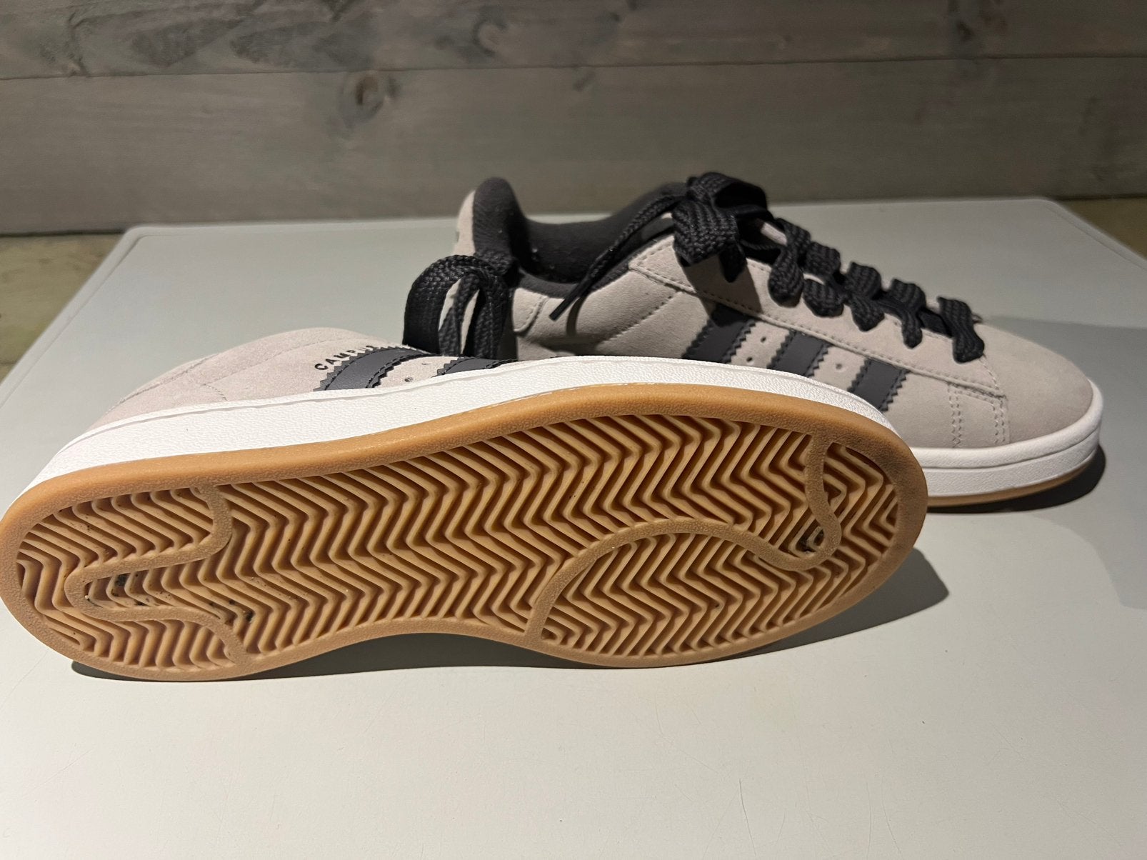 Adidas campus 00s J JR6555 maat 38, Kleding | Heren, Schoenen, Ophalen of Verzenden, Zo goed als nieuw, Nvt, Nvt