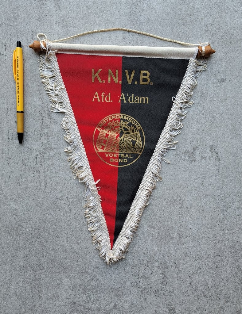 vaantje KNVB Amsterdam, Ophalen of Verzenden, Zo goed als nieuw, Overige binnenlandse clubs, Vaantje of Sjaal