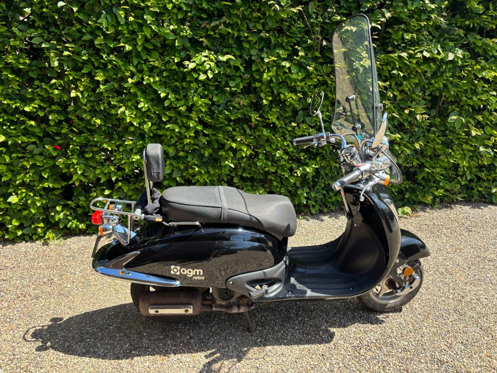 AGM Retro Scooter - 2023 - Zeer Goed Onderhouden, Fietsen en Brommers, Gebruikt, Benzine, Ophalen, Overige merken