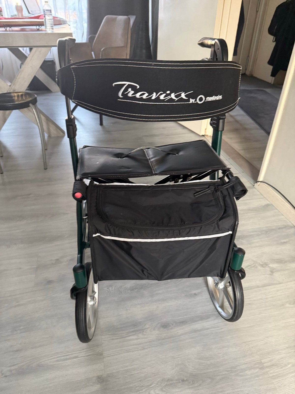 Travixx rollator – zo goed als nieuw, Diversen, Ophalen, Lichtgewicht, Zo goed als nieuw