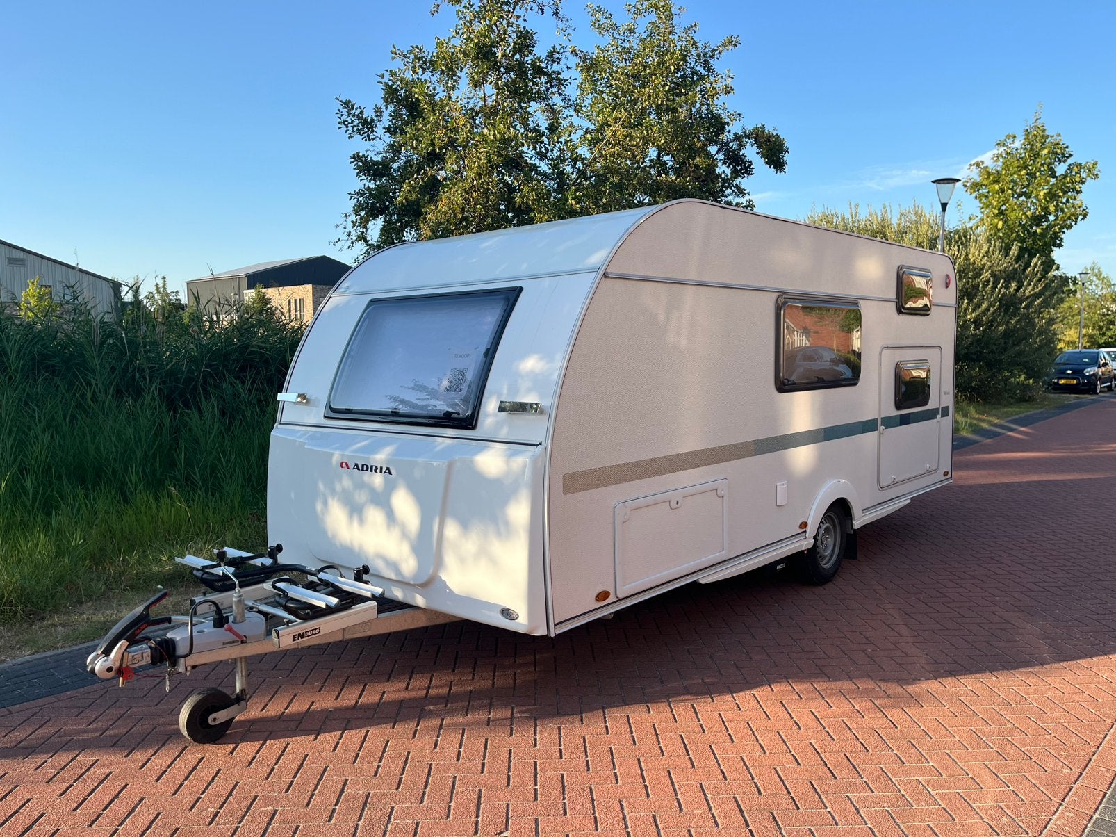 Adria Aviva 522 PT, Vast bed, Particulier, Schokbreker, Adria