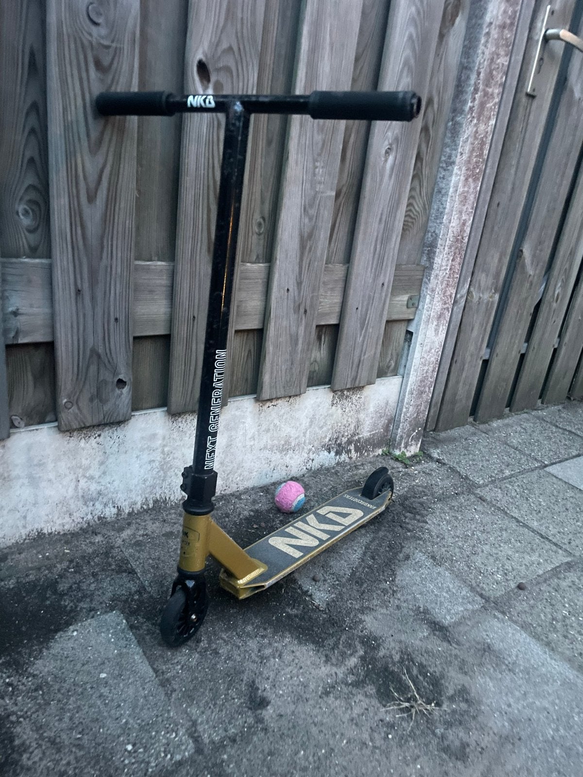 NKD Stuntstep - Gebruikt maar in goede staat, Ophalen of Verzenden, Gebruikt, Gewone step
