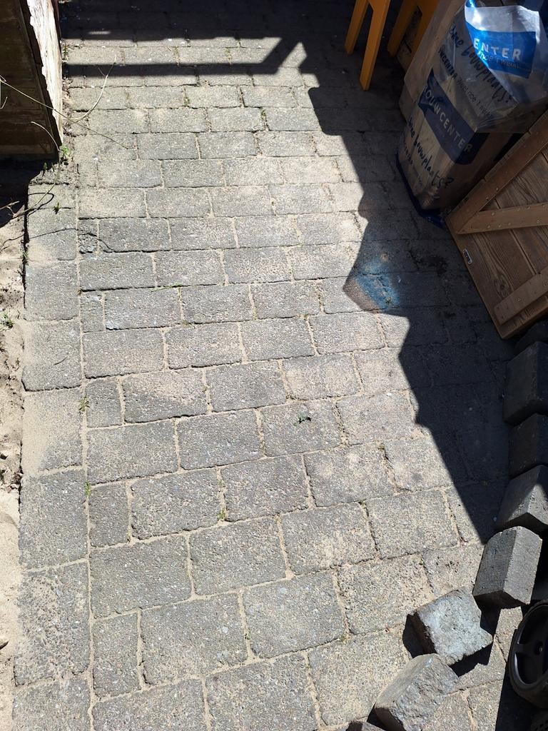 Gratis ophalen, betonnen klinkers, blauw/antraciet, Ophalen, Gebruikt, Klinkers, 10 m² of meer