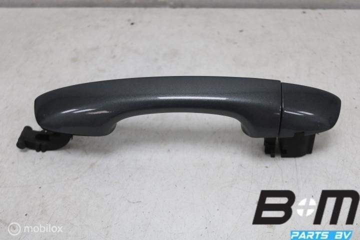 Portiergreep links VW Passat B8 LR7H 5108372065D, Gebruikt