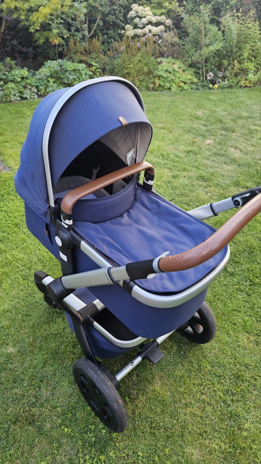 Joolz Day3 Midnight Blue Kinderwagen compleet in prima staat, Zo goed als nieuw, Combiwagen, Verstelbare duwstang, Ophalen