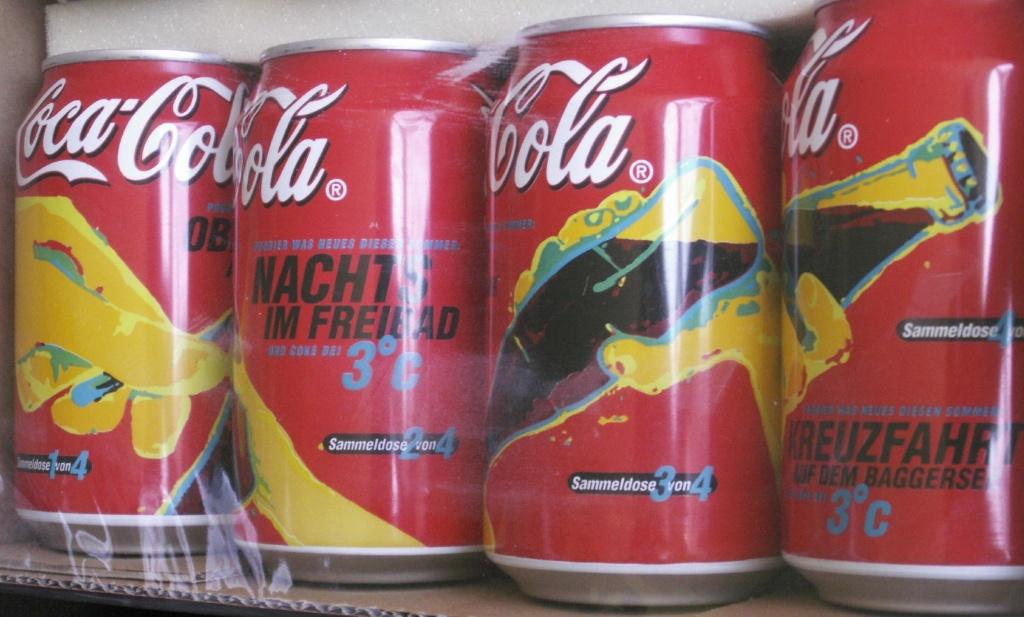Complete set van 4 Duitse coca cola blikjes Sammeldose Coca, Ophalen of Verzenden, Zo goed als nieuw, Gebruiksvoorwerp