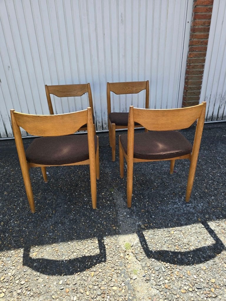4  vintage design scandinavisch stoelen, Huis en Inrichting, Stoelen, Ophalen, Gebruikt, Bruin, Scandinavisch