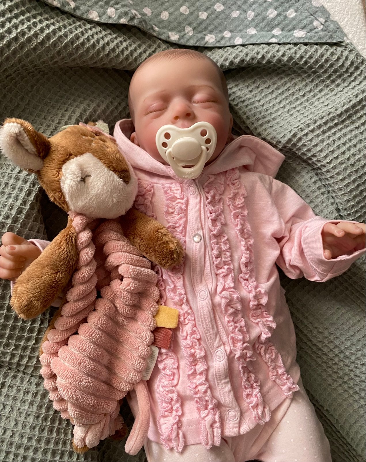 Reborn baby meisje slapend ️, Verzamelen, Ophalen of Verzenden, Zo goed als nieuw, Babypop