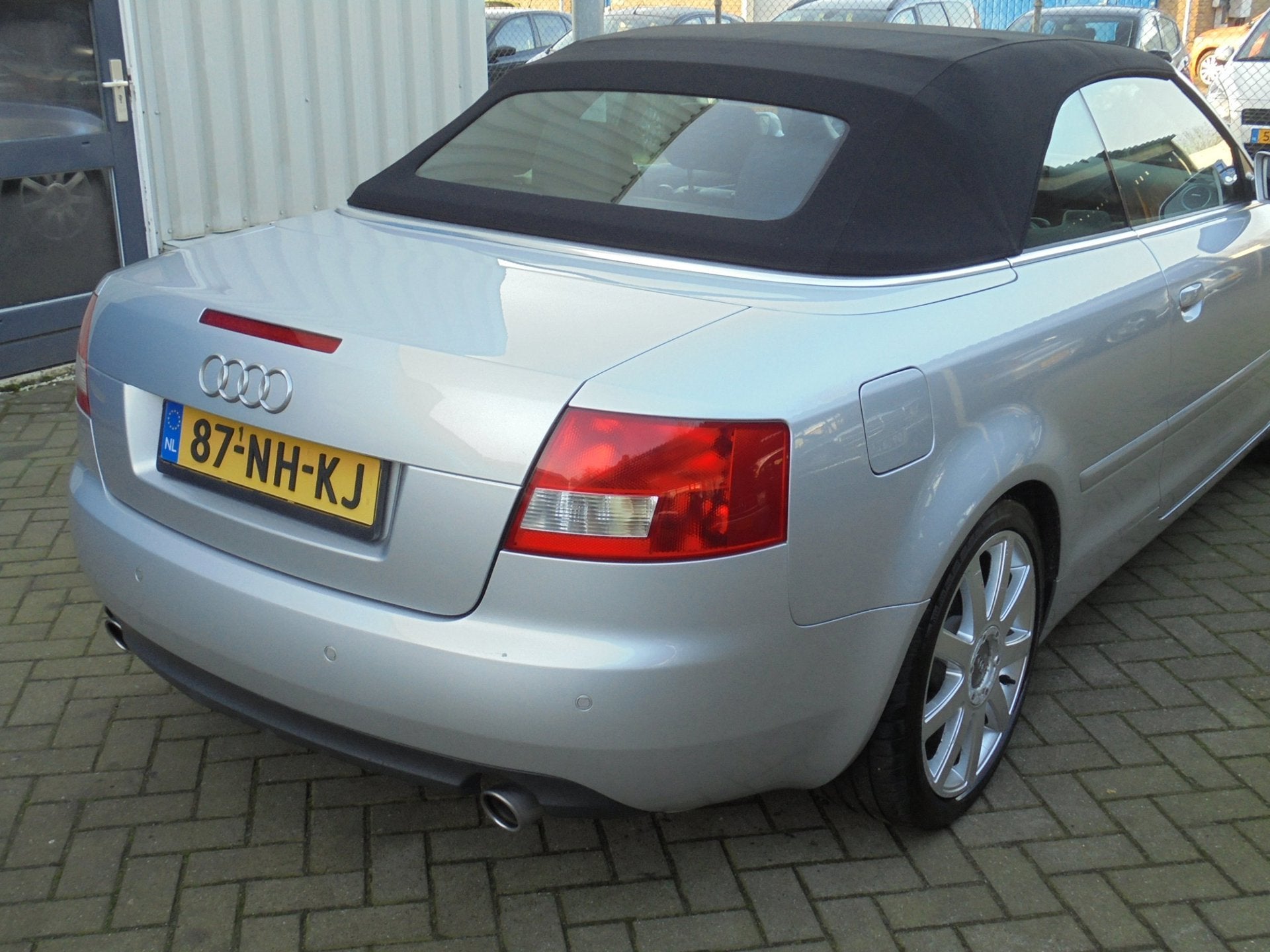 Foto 7 van Audi A4 Cabriolet 2.4 V6 Exclusive TREKHAAK