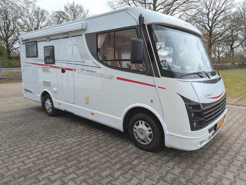 Dethleffs Globebus T11 - super compact en zeer ruim, Caravans en Kamperen, Campers, Bedrijf, tot en met 4, Integraal, Dethleffs