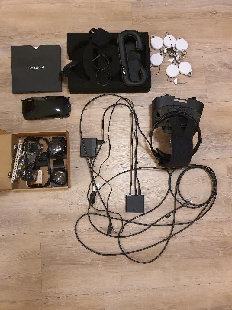 Varjo Aero for parts (+ extras), Ophalen, Gebruikt, VR-bril, Pc