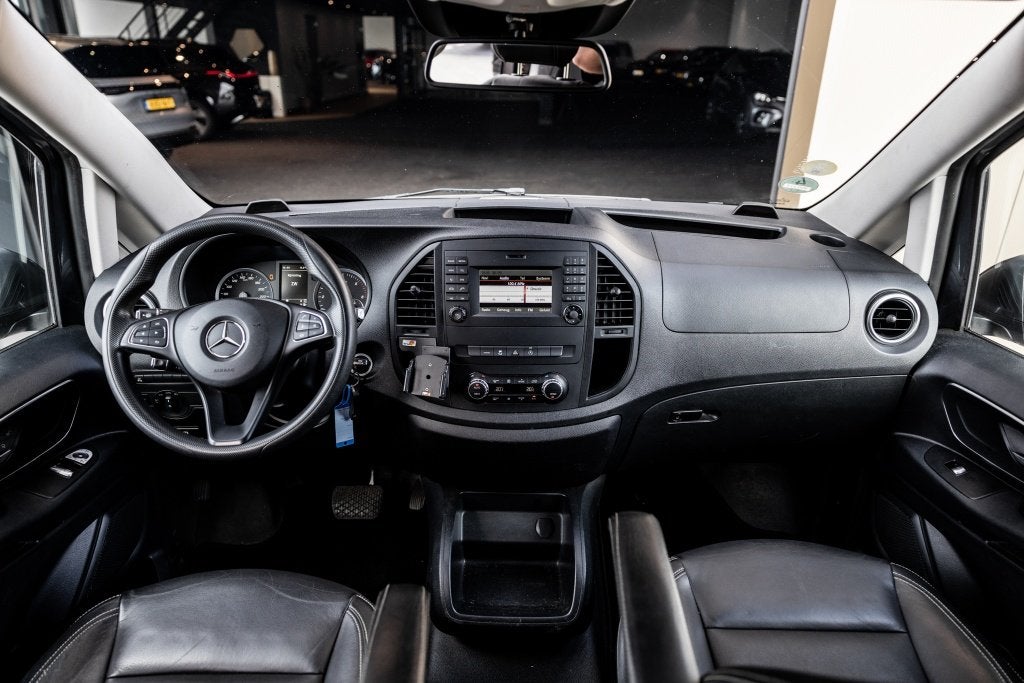 Mercedes-Benz Vito 114 CDI Lang DC | AMG | Leder | Camera |, 12 maanden, Gebruikt, 4 cilinders, Bedrijf