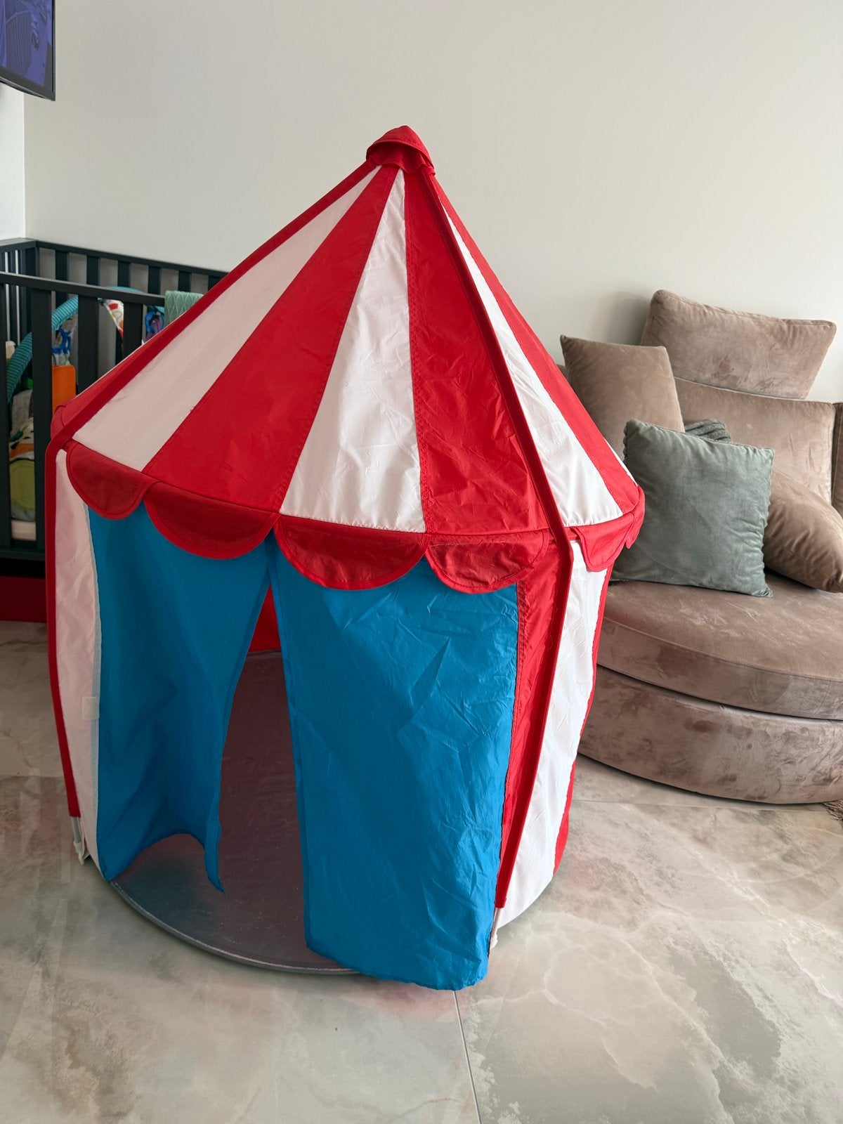 Leuke speeltent voor kinderen - Circus thema, Ophalen, Gebruikt