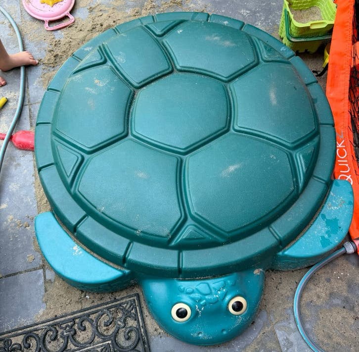 Little Tikes zandbak schildpad, Ophalen, Zo goed als nieuw