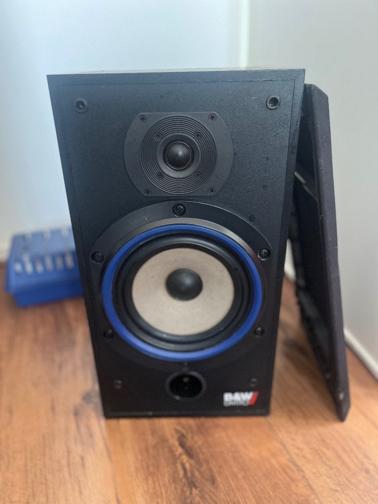 Bowers & Wilkins DM110i Speakerset | Perfect Werkend, Ophalen, Gebruikt, 120 tot 150 watt, Speakerset