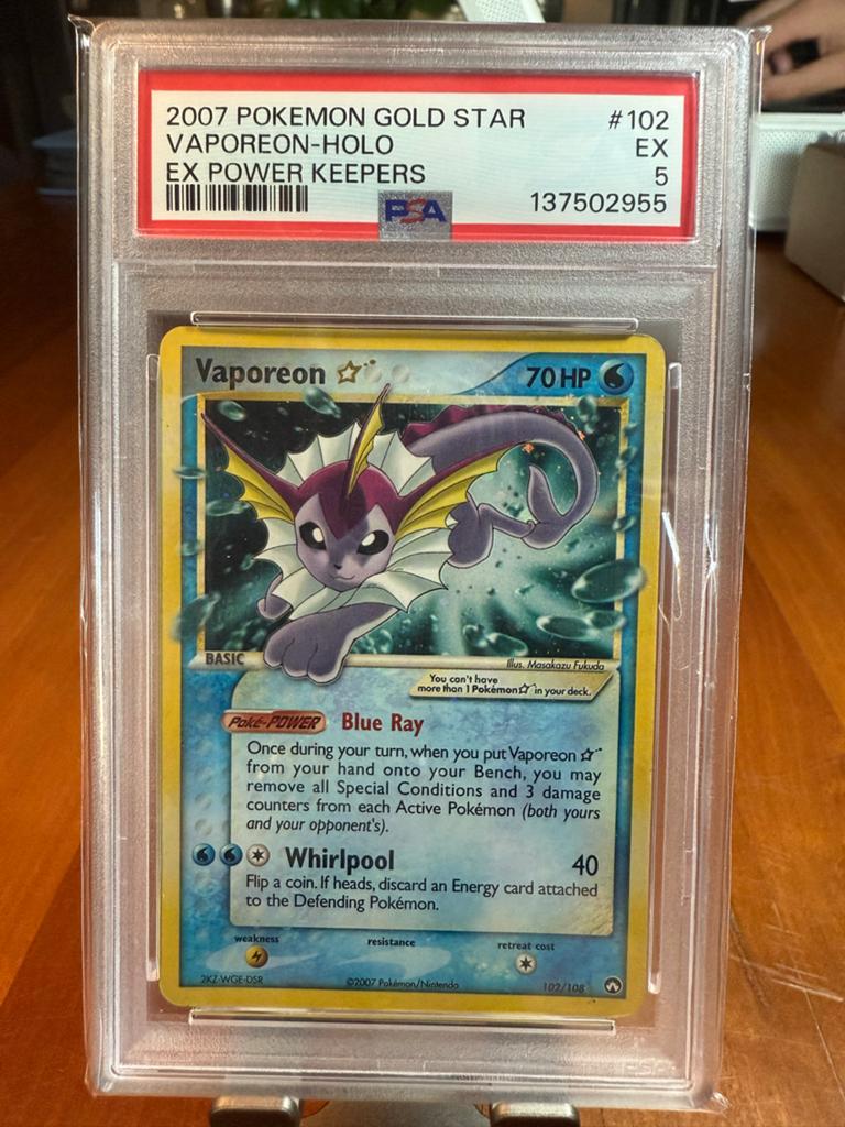 Vaporeon Gold Star #102 - Ex Power Keepers (2007) - PSA 5, Hobby en Vrije tijd, Ophalen of Verzenden, Gebruikt, Losse kaart, Foil
