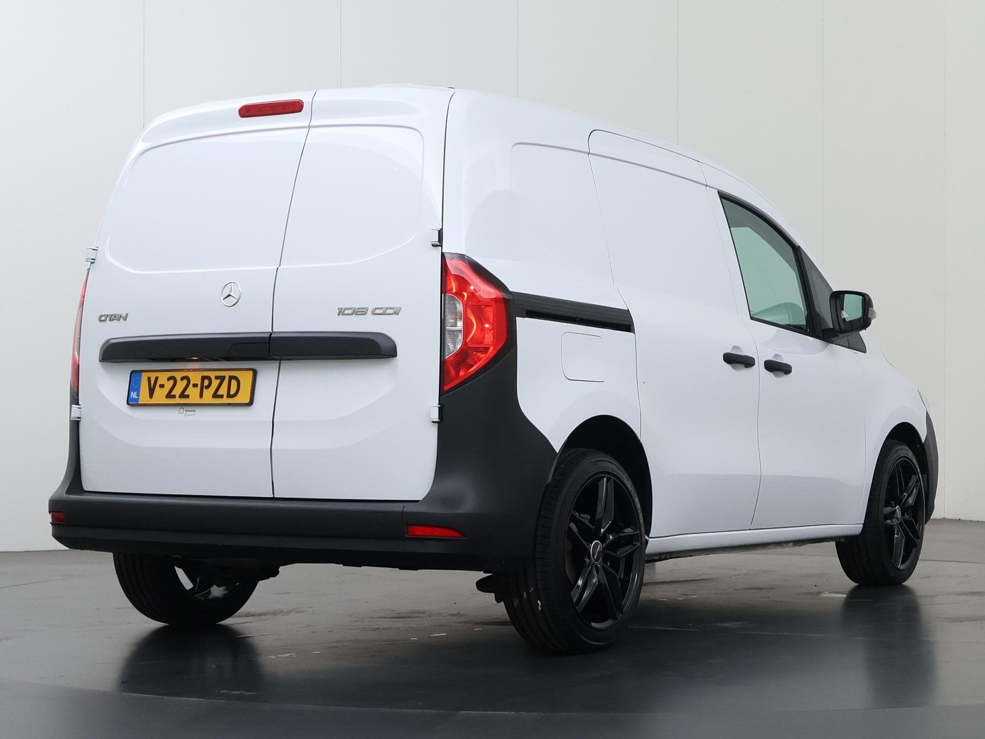 Mercedes-Benz Citan 108 CDI | L1 | PRO | AIRCO | NAVIGATIE |, Voorwielaandrijving, Start-stop-systeem, Stof, Gebruikt