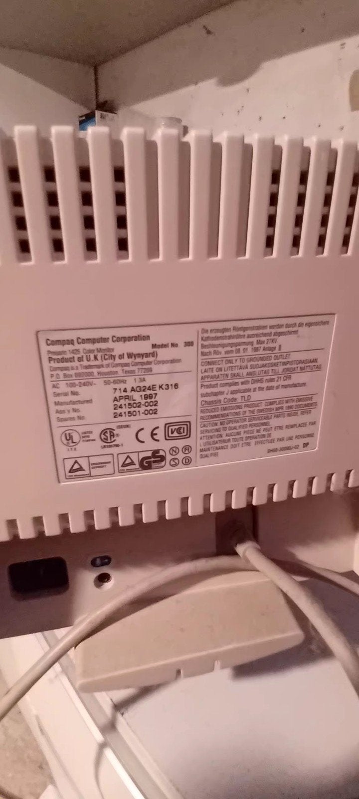 Compaq Presario 1425 CRT Monitor - Vintage Computer Scherm, Computers en Software, Ophalen of Verzenden, Gebruikt, Compaq, Overige typen
