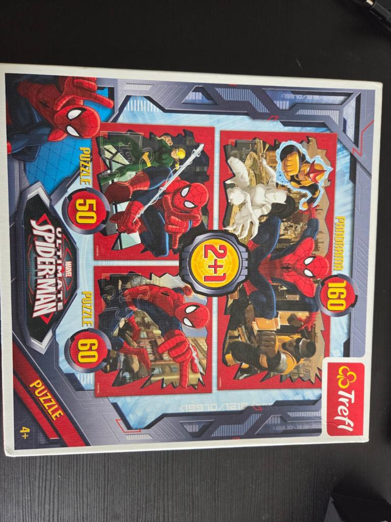 Spiderman puzzel set 3-in-1 (50, 60, 160 stukjes), Ophalen, Meer dan 50 stukjes, Gebruikt, 4 tot 6 jaar