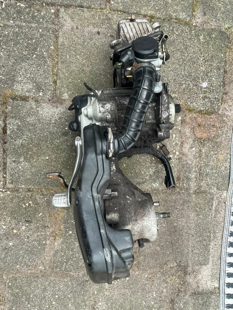 Zip 4t blok, Ophalen, Zo goed als nieuw, Blok, Piaggio