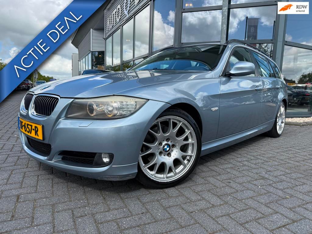 BMW 3-serie Touring 325i | 6 Cilinder | Camera | Automaat |, Auto's, 745 kg, Achterwielaandrijving, Gebruikt, Blauw