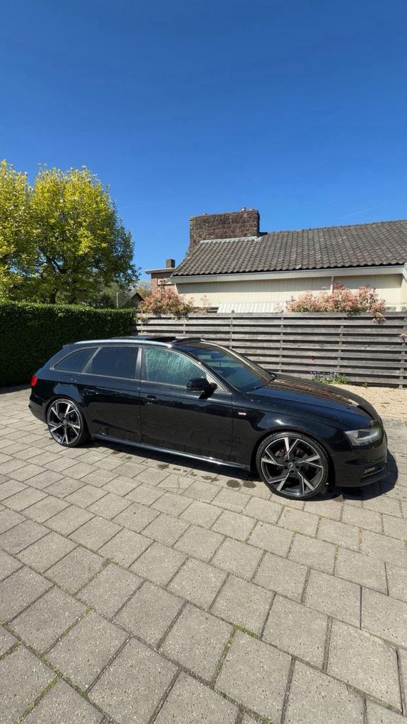 Audi A4 1.8TFSI 125KW Avant Multitr. 2012 Zwart, Auto's, Zwart, 4 cilinders, 1505 kg, A4