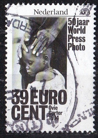 World Press Photo – Ovie Carter - gebruikt – NVPH 2356, Ophalen of Verzenden, Na 1940, Gestempeld