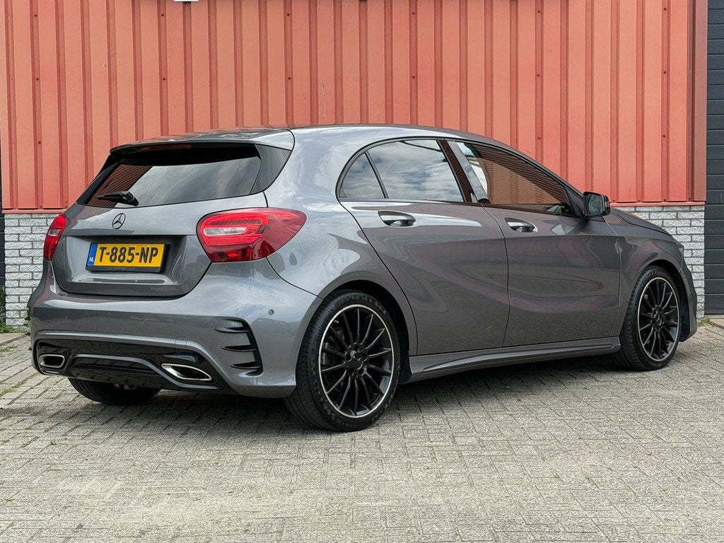 Mercedes-Benz A-klasse 200 AMG PDC H/K Sfeer Night Climate, Voorwielaandrijving, Gebruikt, 1595 cc, Bedrijf
