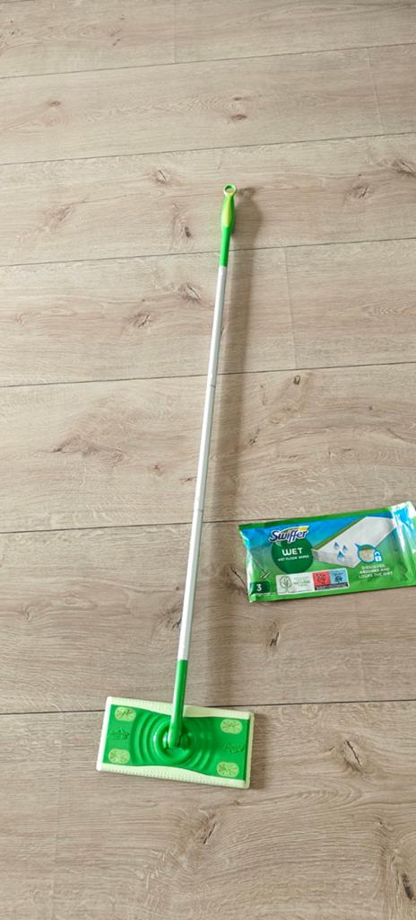 Swiffer met vochtige doekjes, Ophalen of Verzenden
