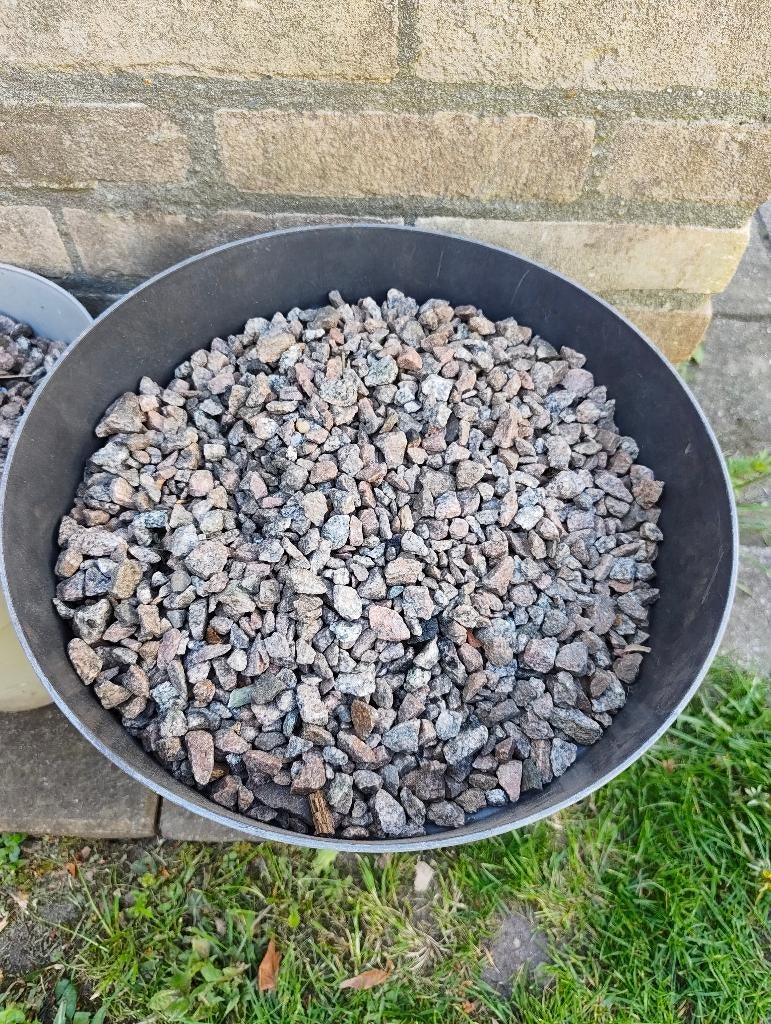 Kiezelstenen (split), Tuin en Terras, Grind, Keien en Split, Ophalen, Gebruikt, Rood, Split