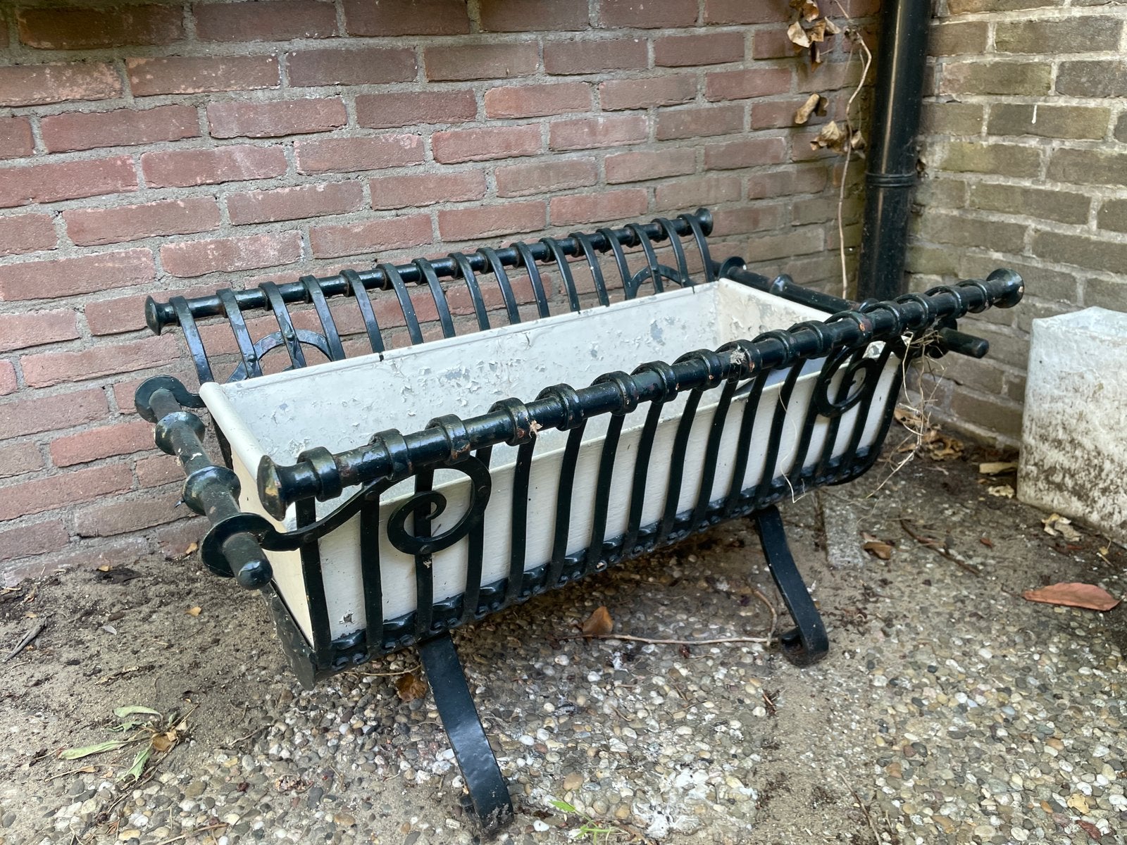 Gietijzeren plantenbak antiek brocante, Ophalen, Minder dan 30 cm, Rond, Zo goed als nieuw