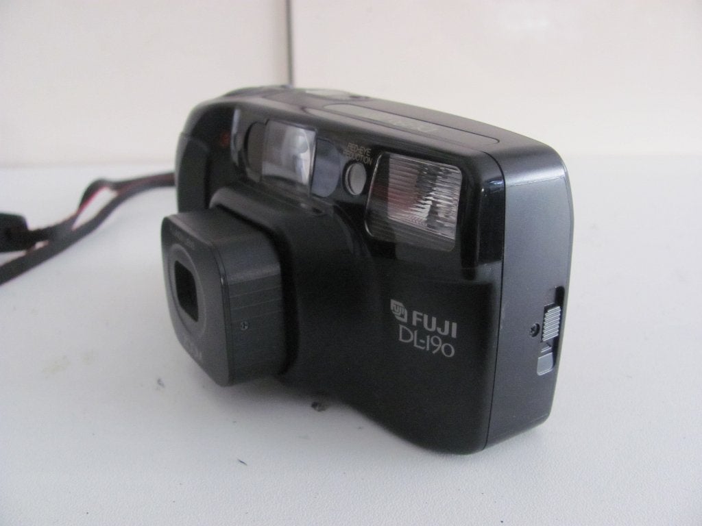 Fujifilm DL-190 zoom drop in load camera,goed werkend, Ophalen of Verzenden, Zo goed als nieuw, Compact, Fuji