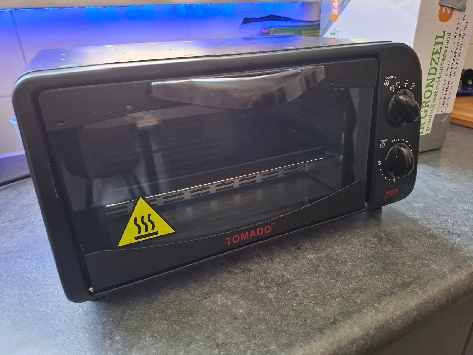 Tomado Mini-oven, zo goed als nieuw, Witgoed en Apparatuur, Ovens, Zo goed als nieuw, Vrijstaand, Mini-oven, Overige merken, Minder dan 45 cm
