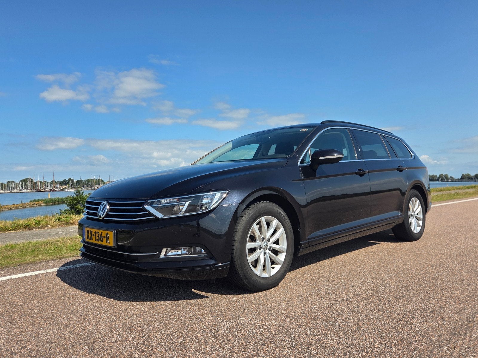 Volkswagen Passat 1.4 TSI Highline DSG Automaat, Auto's, Stof, 4 cilinders, Grijs, Particulier