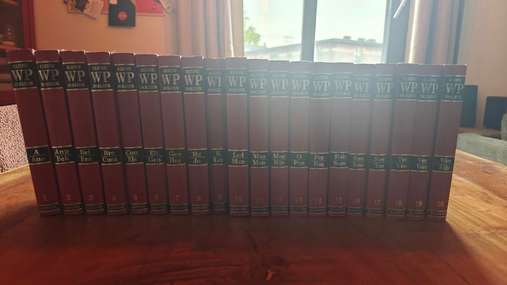Kleine Winkler Prins Encyclopedie in kleur - 20 delen, Boeken, Ophalen, Zo goed als nieuw, Algemeen, Complete serie