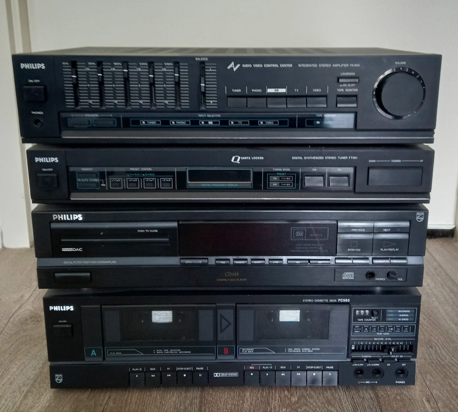 Retro stereo toren philips, Ophalen, Philips, Tuner of Radio, Losse componenten