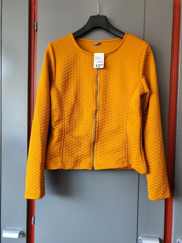 Quilted jasje okergeel – nieuw met kaartje – maat 36, Ophalen of Verzenden, Nieuw, Maat 36 (S), Geel