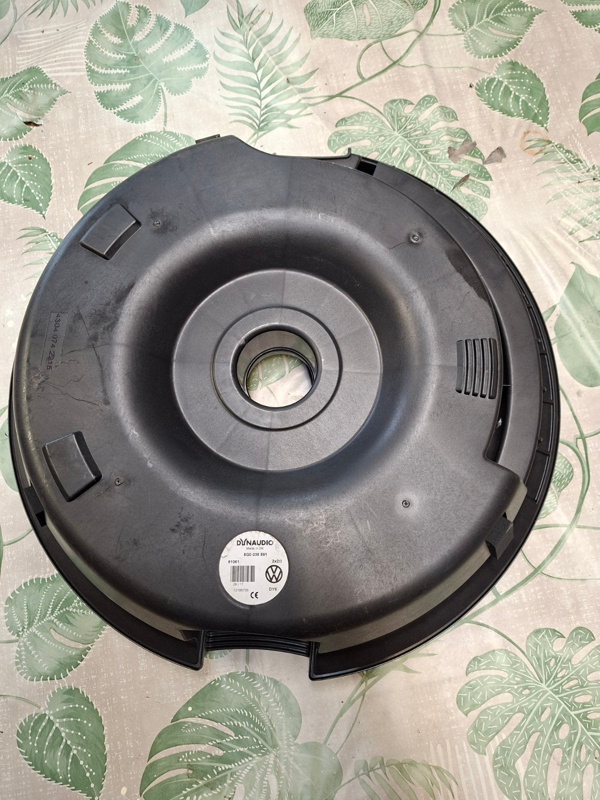 Dynaudio subwoofer voor Volkswagen - Zo goed als nieuw, Ophalen, Nieuw, Volkswagen