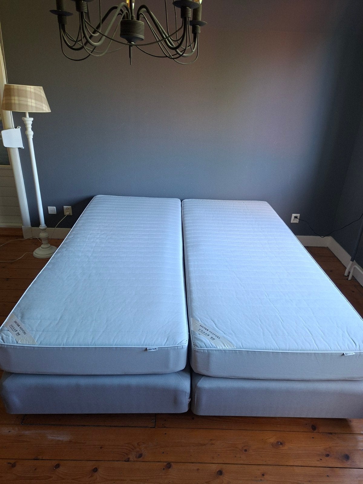 IKEA Sultan Hedfors & Storfors bedbodems met matrassen, Ophalen, Gebruikt, 90 cm, Tweepersoons