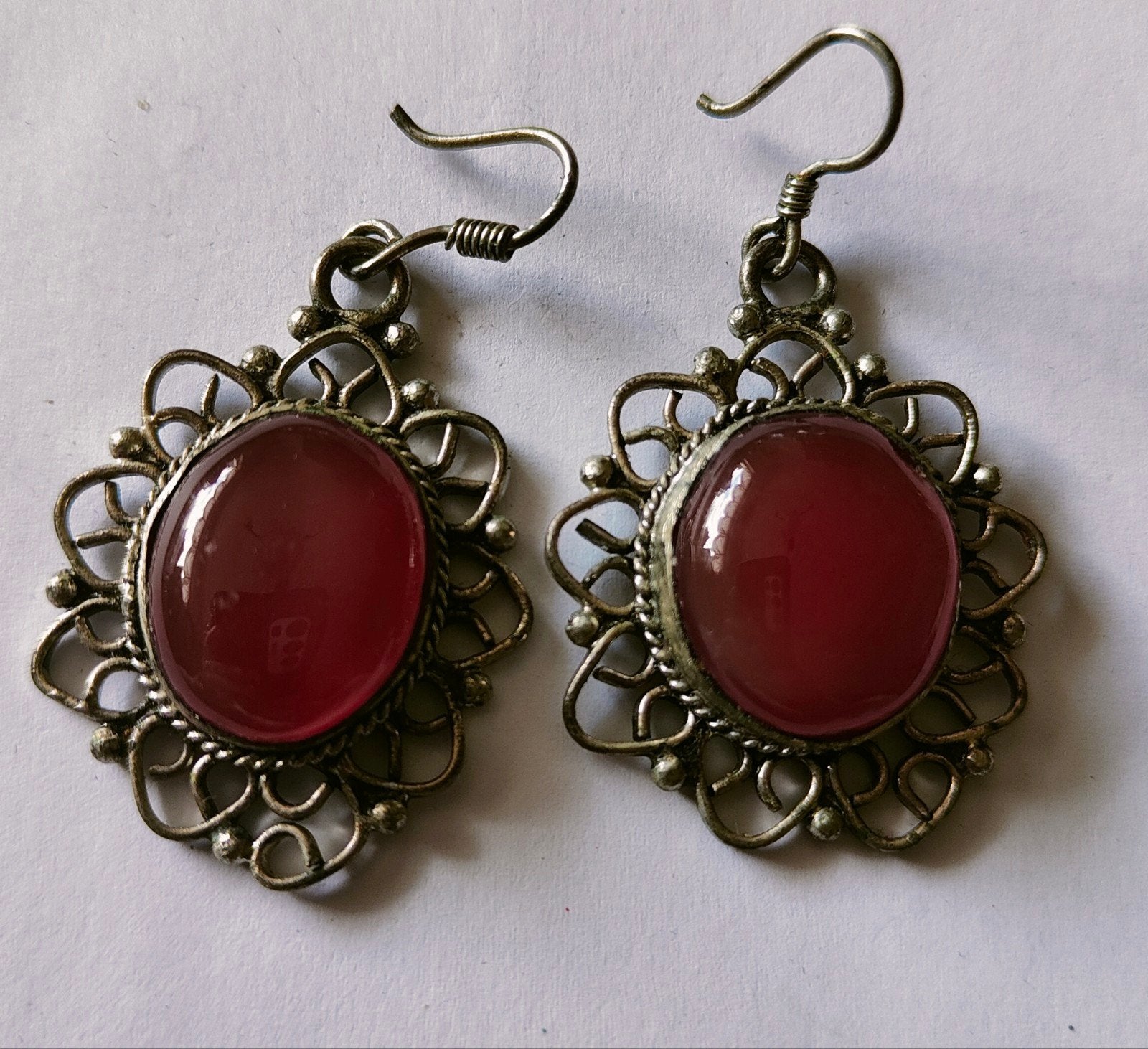 Art Nouveau oorbellen met bruine carneool steen, Ophalen of Verzenden, Zo goed als nieuw, Bruin, Overige materialen