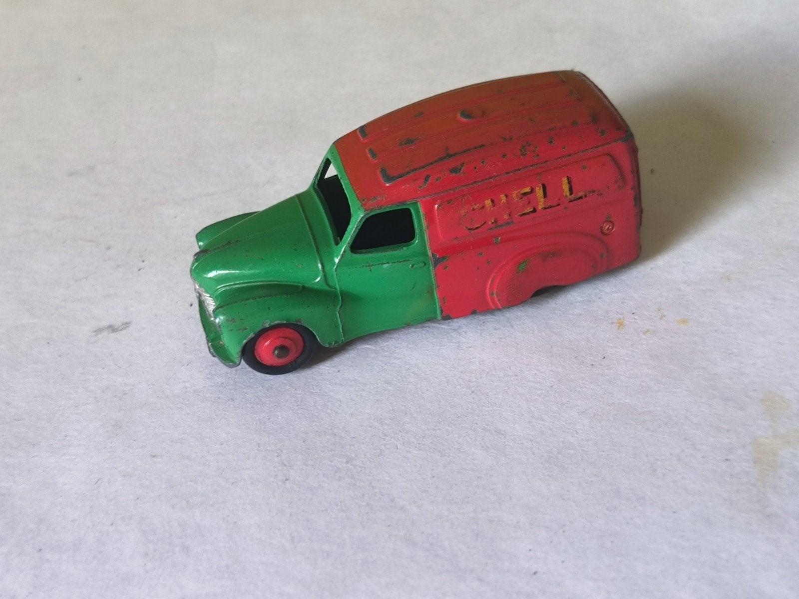 Dinky Toys Austin Van 470 Shell BP - Vintage Speelgoedauto, Verzamelen, Ophalen of Verzenden, Gebruikt