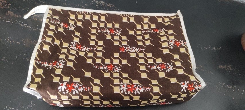Vintage toilettas stof wit bruin oranje bloemetjes, Ophalen of Verzenden, Gebruikt, Bruin, Dame